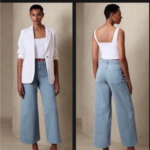 Banana Republic Washwell Wide Leg Crop Jeans